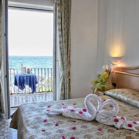 Hotel Imperial Ischia Dış mekan fotoğraf