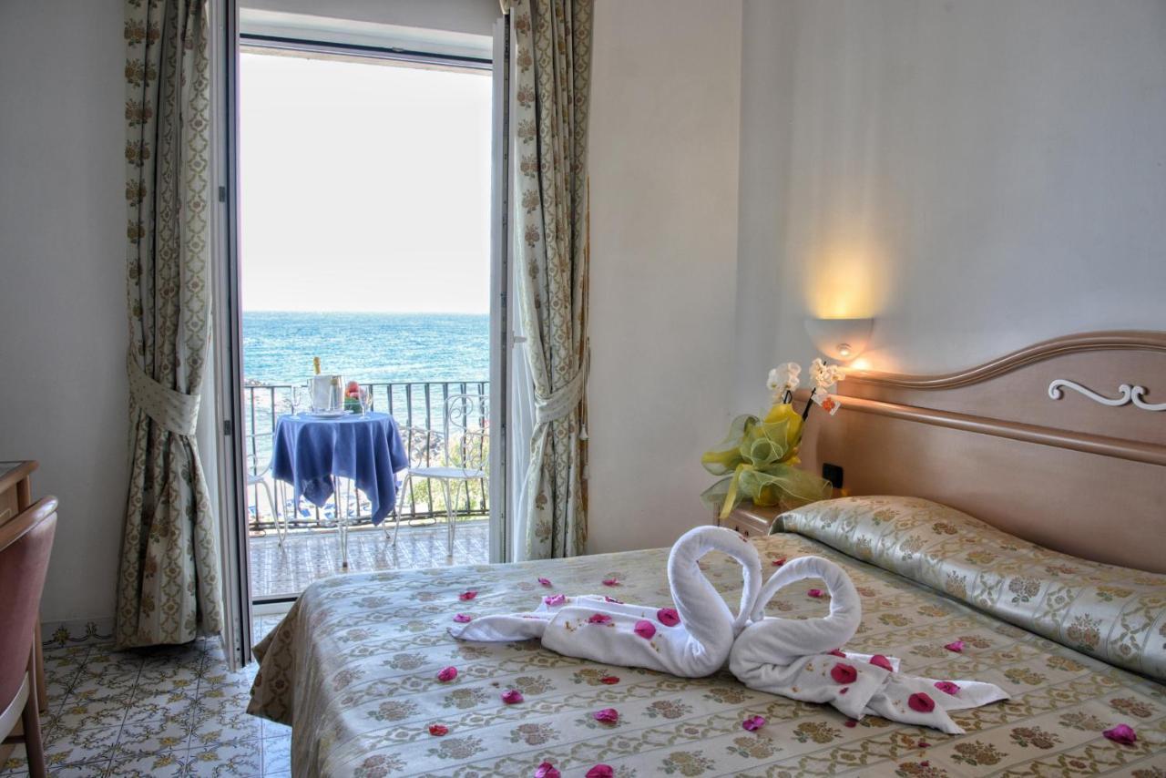 Hotel Imperial Ischia Dış mekan fotoğraf